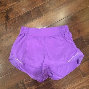 Lululemon hotty hot shorts